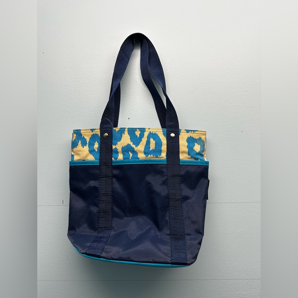 Joe Boxer Blue Insolated Beach Travel Lunchbox Can Cooler Tote Bag